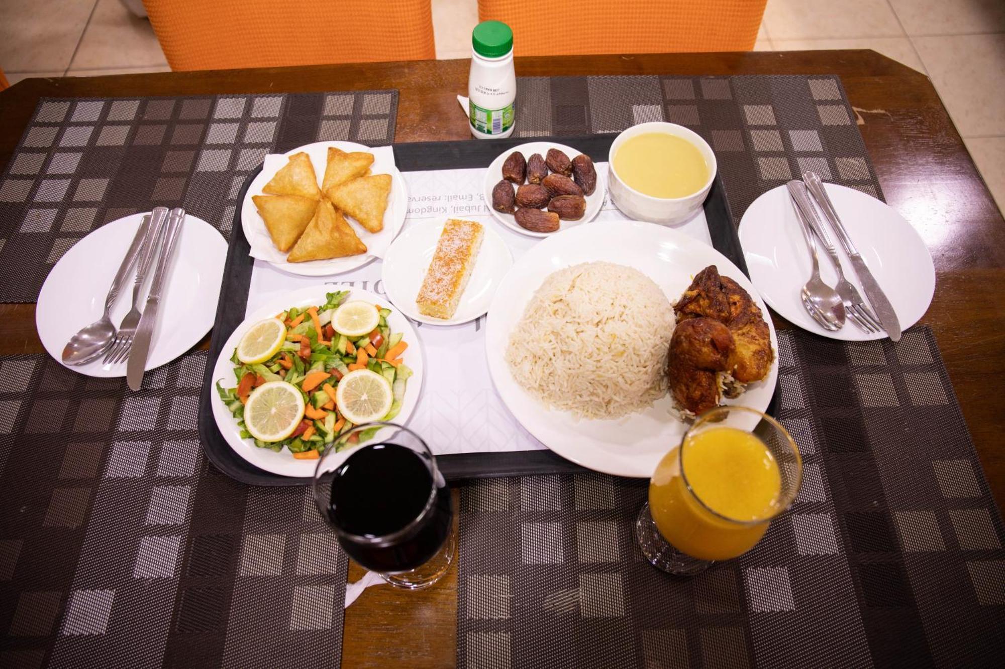 Golden Suites Al Al Jubail エクステリア 写真
