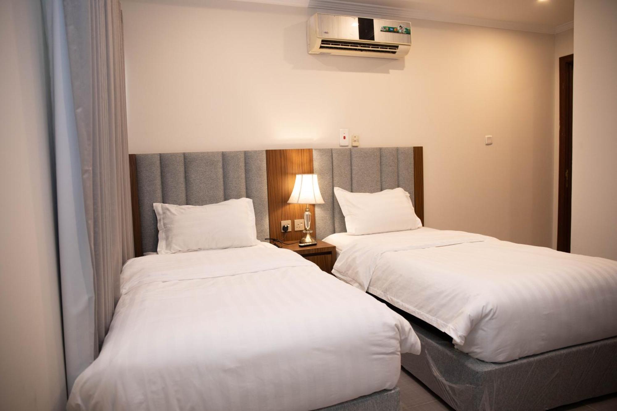 Golden Suites Al Al Jubail エクステリア 写真